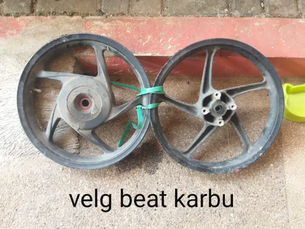 Velg beat karbu dan velg vario karbu