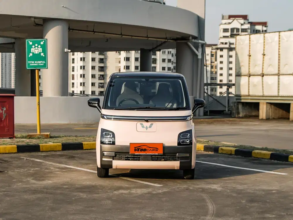 Wuling Air EV Long Range Pro - Warna Pink - KM 18rb - Pajak Mei 2027