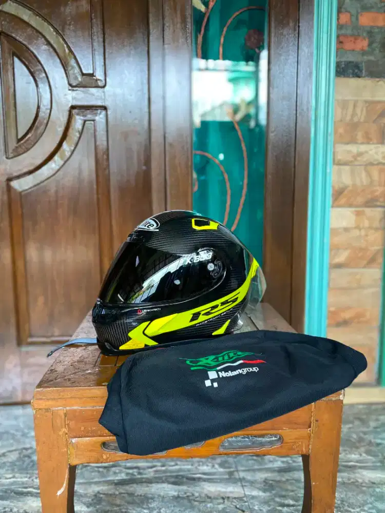 XLITE X803RS HOTLAP YELLOW ULTRA CARBON ORIGINAL.