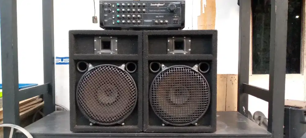 Paket sound rumahan