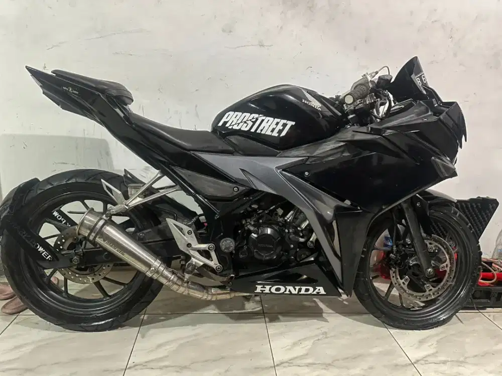 CBR 150 R FACELIFT 2016
