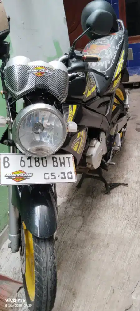 YAMAHA VIXION 2009 WARNA HITAM