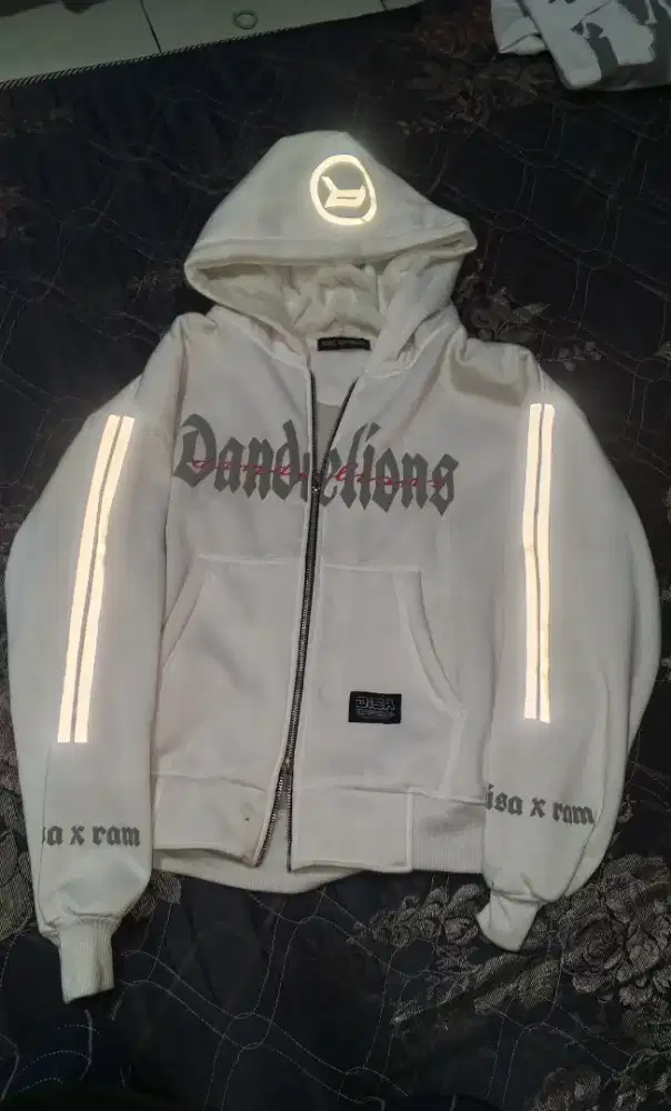 Jaket Hoodie double zipper ORI dari Disa official, Bekas kondisi bagus