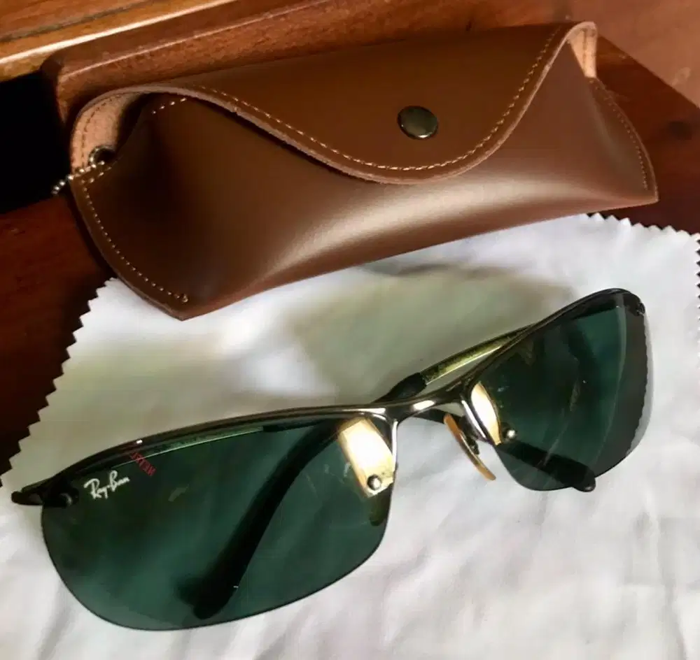 Ray-Ban RB 3186 004/71 size 63 (vintage original)