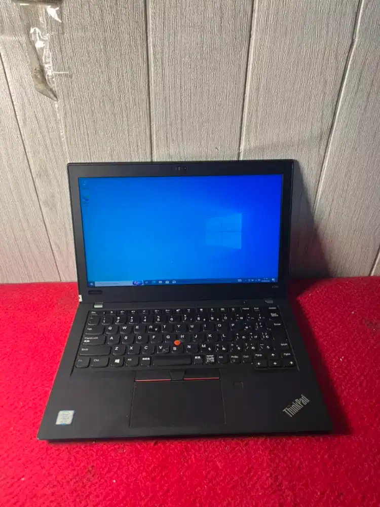 Lenovo Thinkpad X280 Core i5 Gen8 Ram8Gb Ssd128Gb Siap Pakai
