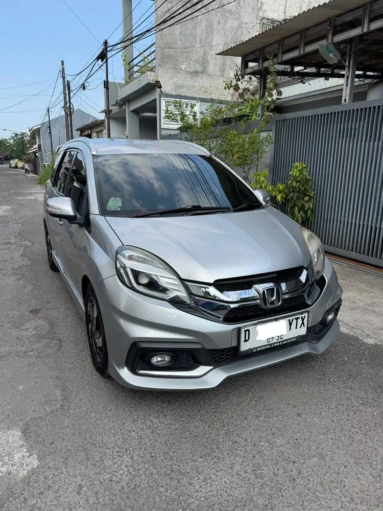 Honda Mobilio RS CVT 2015 Silver | KM 106 Ribu | Terawat | Siap Pakai