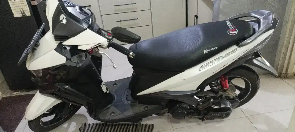 Yamaha Xeon edisi motor murah bekasi