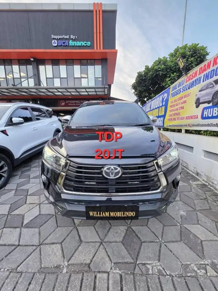 Toyota Innova Venturer Diesel Matic Tahun 2022 Kondisi Mulus Terawat