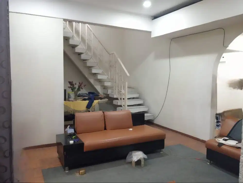 Disewakan Rumah Terawat Luas Di Parakan Dekat Batununggal Bandung
