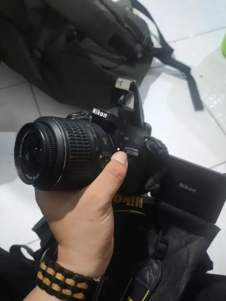 NIKON D2000 + FLASH EXTERNAL YONGNUO YN66