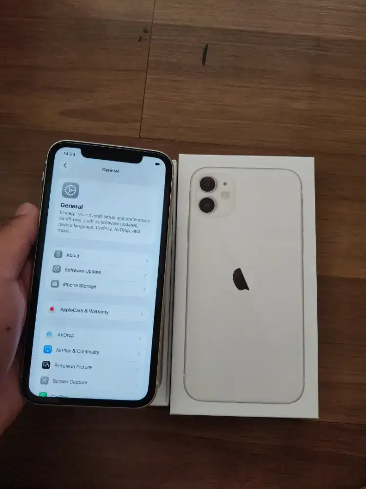 iPhone 11 64 putih mulus