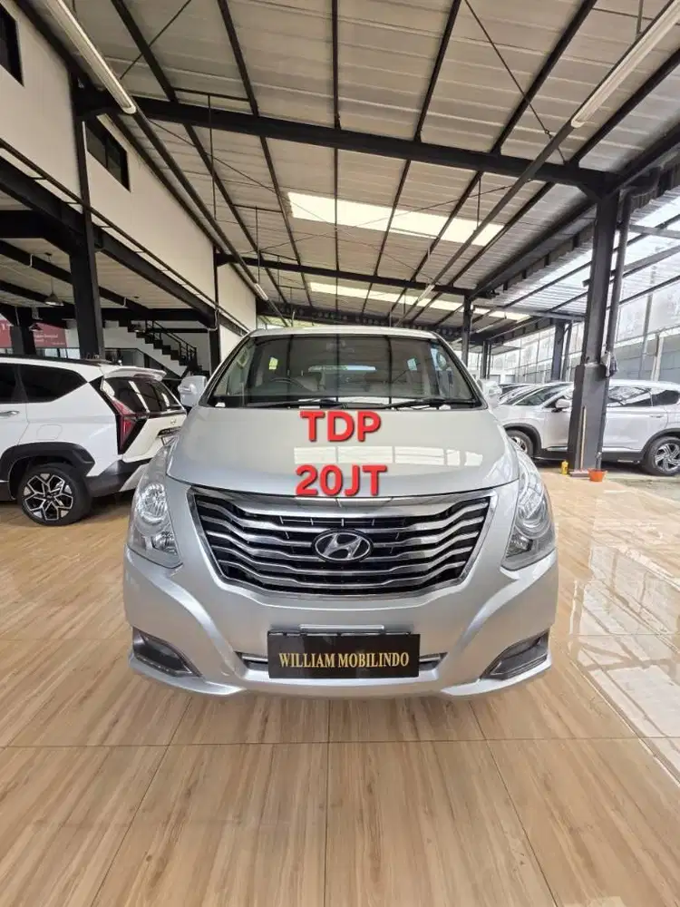 Hyundai H1 Diesel Matic Tahun 2014 Kondisi Mulus Terawat Istimewa