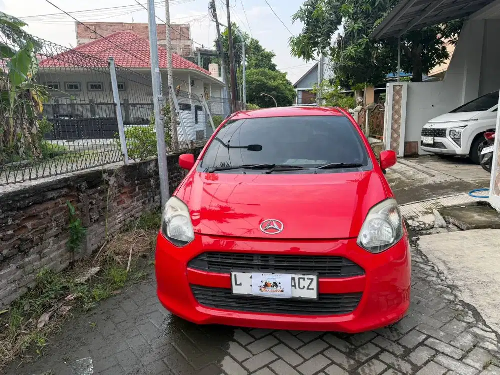 AYLA TIPE M WARNA MERAH 998 cc