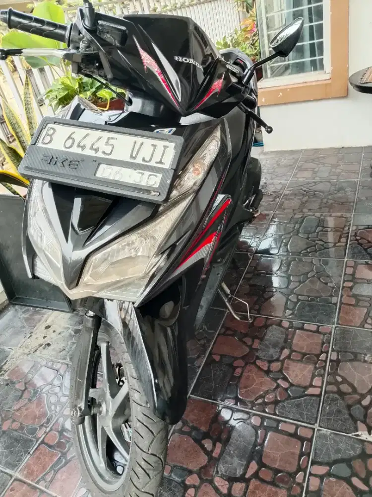 Vario Techno 125 ISS 2014