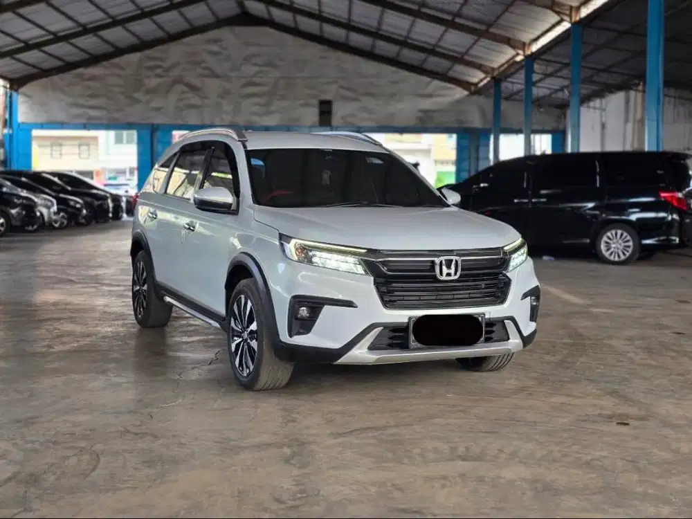 (TDP 35 JUTA) Honda BRV Prestige Sensing CVT 2022