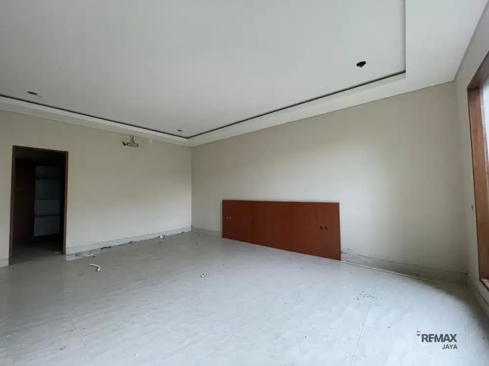 Tanah Bonus Rumah dan Ruko Dijual, di Sesetan Denpasar