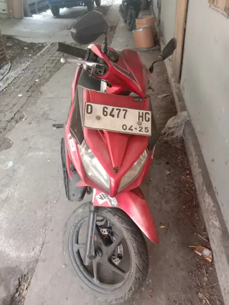 Vario 2010 warna merah
