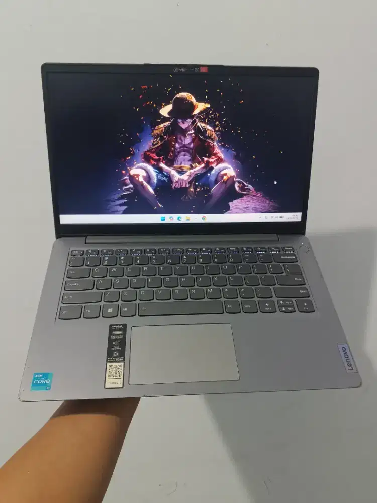 Laptop Lenovo 3i Core i3-1215u Ram 8/512GB