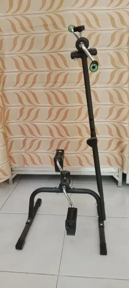 Sepeda Statis Kondisi Baik Siap Pakai