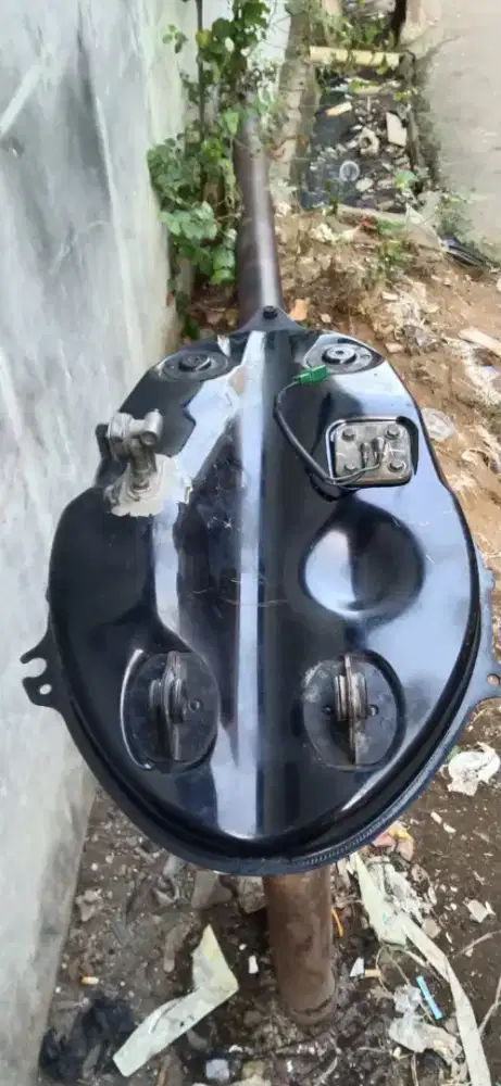 Tangki Yamaha Byson karburator original seken