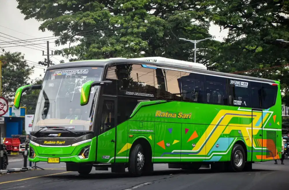 Hino RM 280 ABS 2023