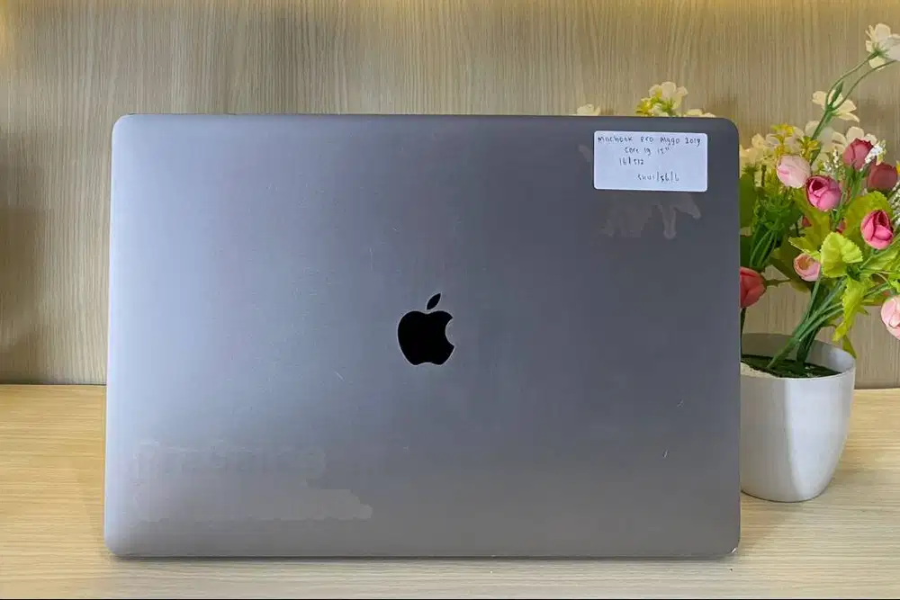 MacBook Pro 2019 (A1990) 15 Dual VGA Core I9 Ram 16GB SSD 512GB
