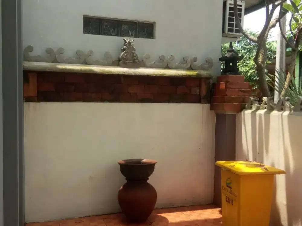 RUMAH  Graha Segovia, Citra Raya sudah shm