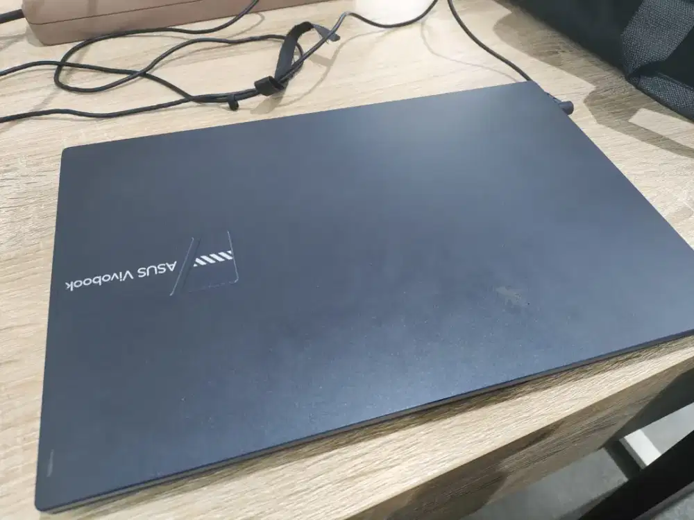 Laptop Asus Vivobook X1404VA i5-1335U Ram 8gb