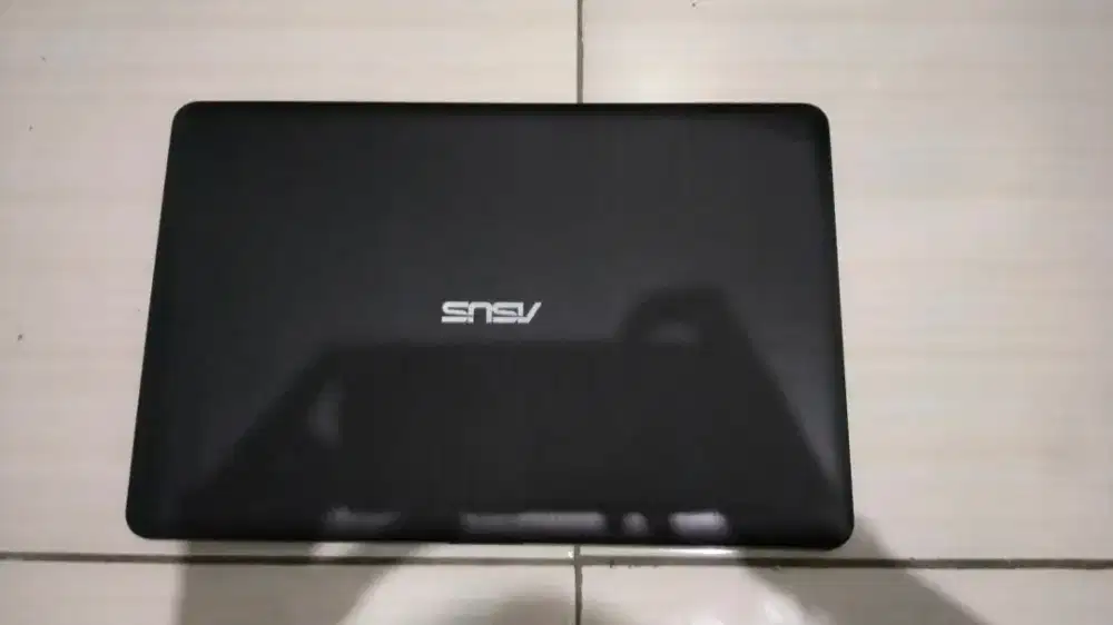 LAPTOP MEREK ASUS