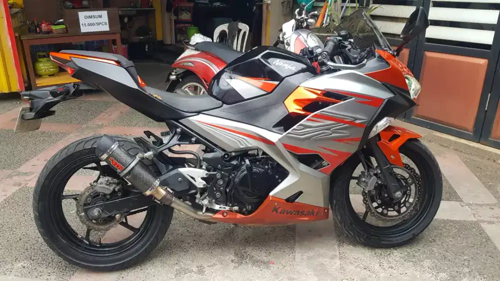 Dijual ninja 250fi new SE ABS 2018