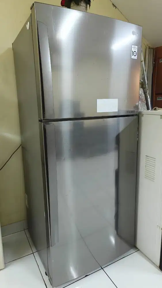 Kulkas LG kapasita jumbo 425Lt Inverter