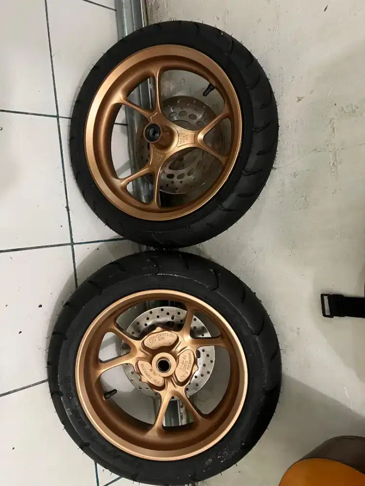 Jual velg+ ban baru dari dealer