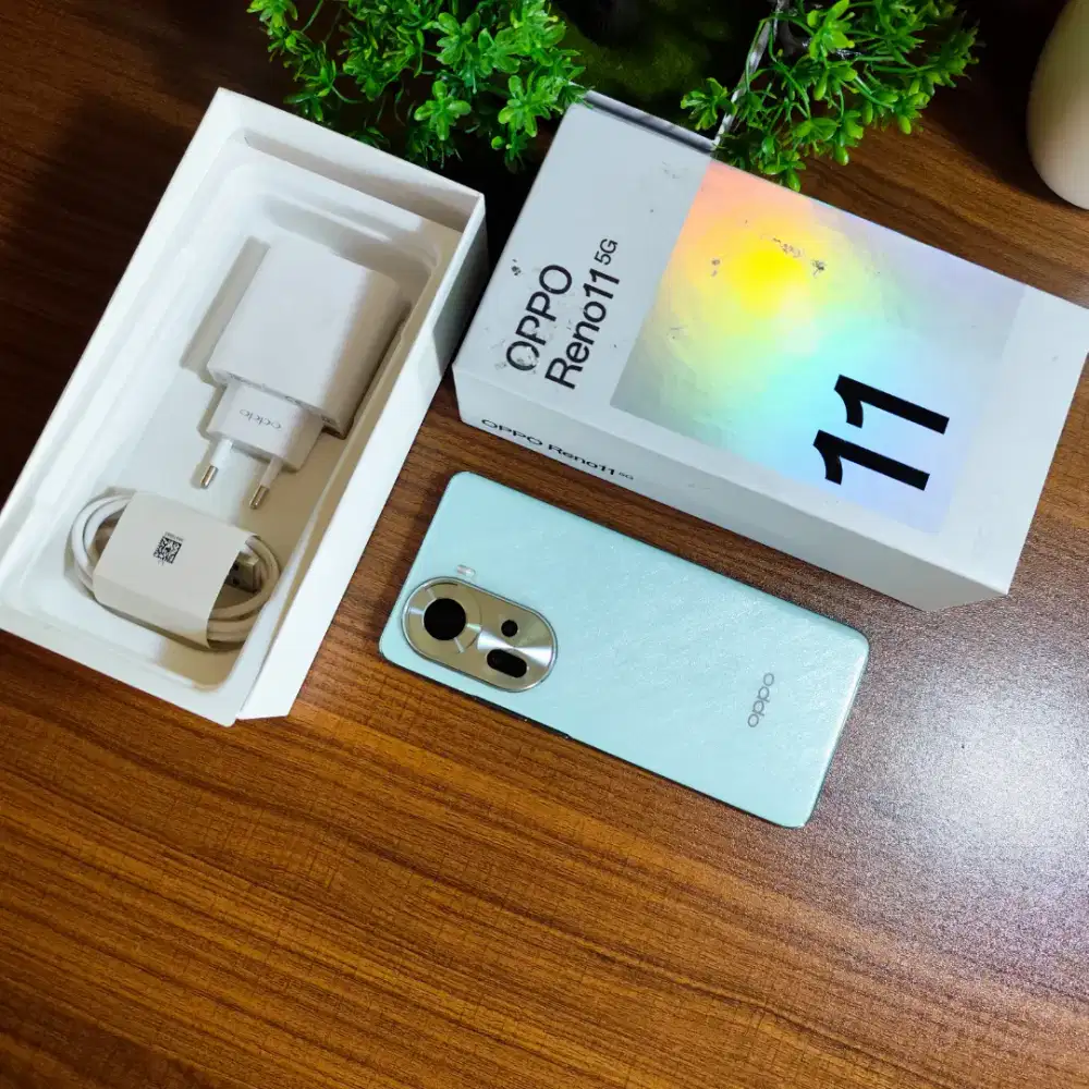 Oppo Reno 11 5G Ram 8/256 Fullset 95% muluss