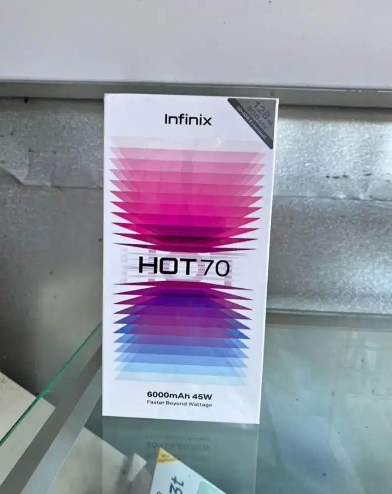 INFINIX HOT 70 8/128 BARU