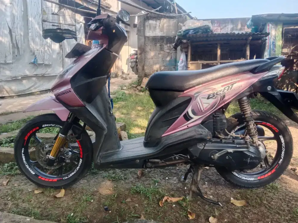 HONDA BEAT KARBU (BPKB+FAKTUR,STTR On,Mesin Bagus)