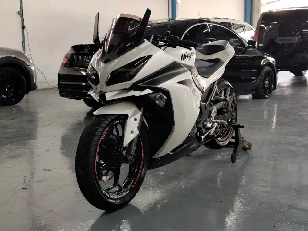 DIJUAL Kawasaki Ninja 250 Fi NIK 2014 MOTOR SEHAT SIAP TOURING