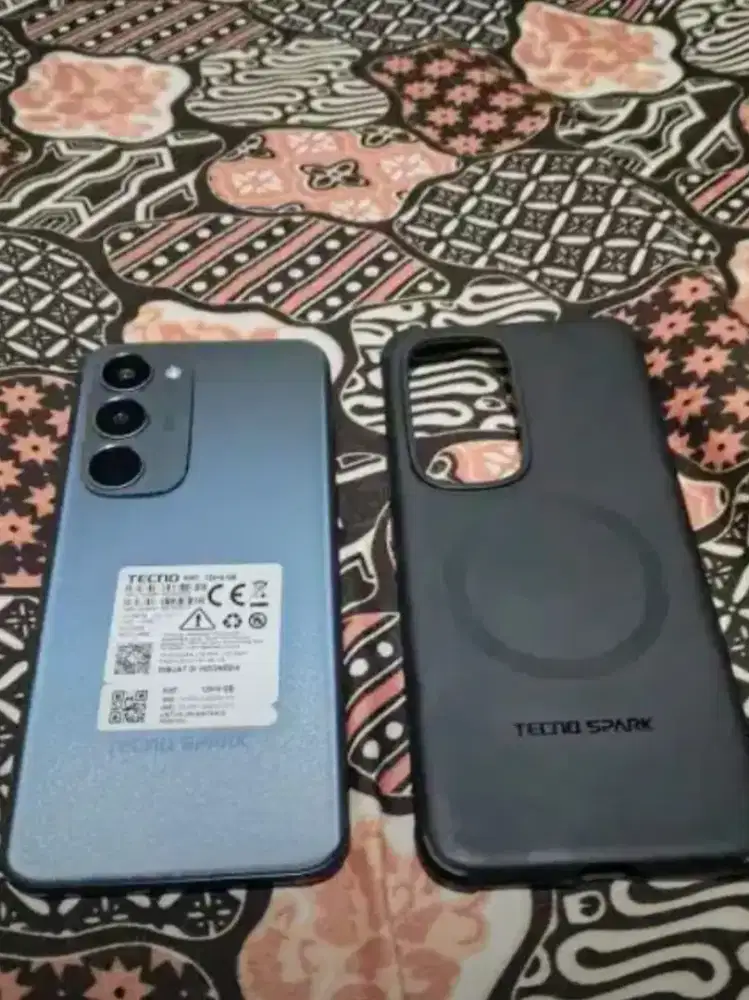 Tecno spark 40 pro+