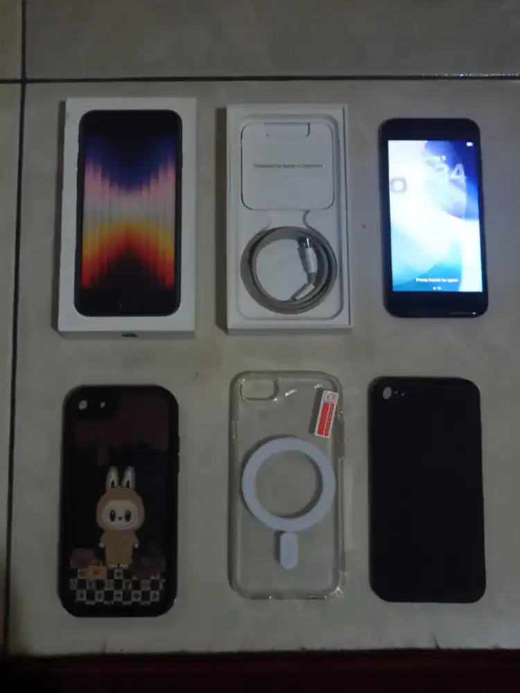 iPhone SE3 2022 Midnight Bea Cukai 64G Fullset