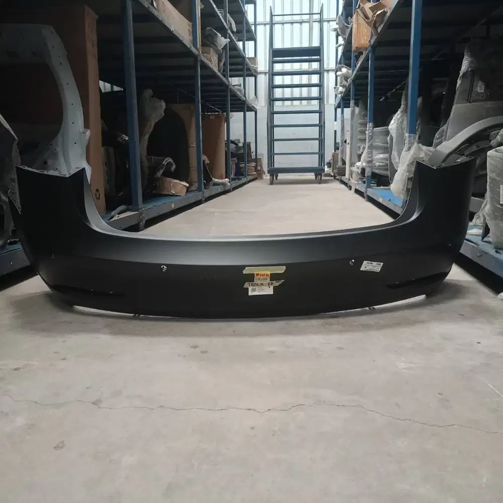 BUMPER BELAKANG TESLA MODEL 3 2022, 1083983