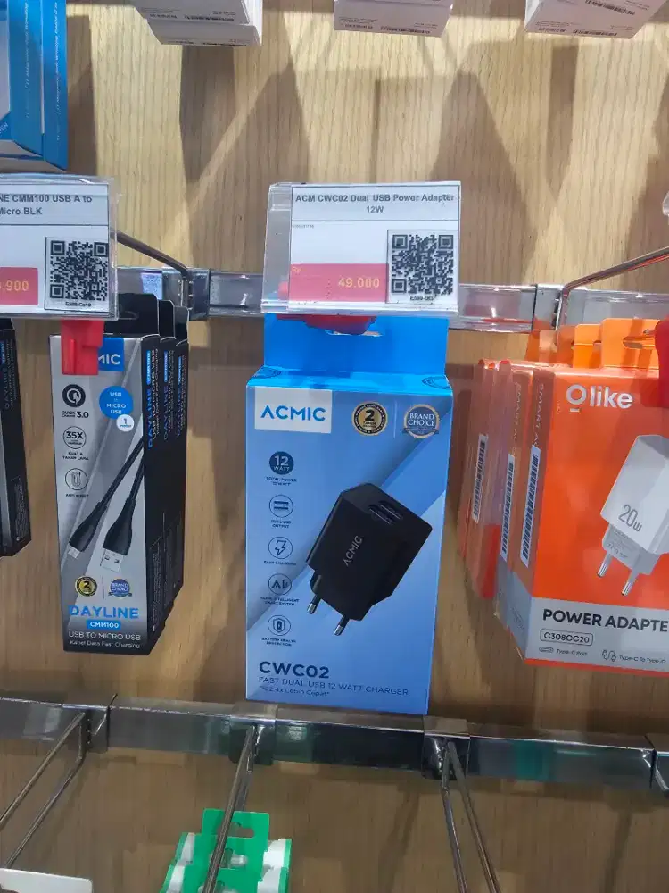 Acmic Adaptor dual port USB