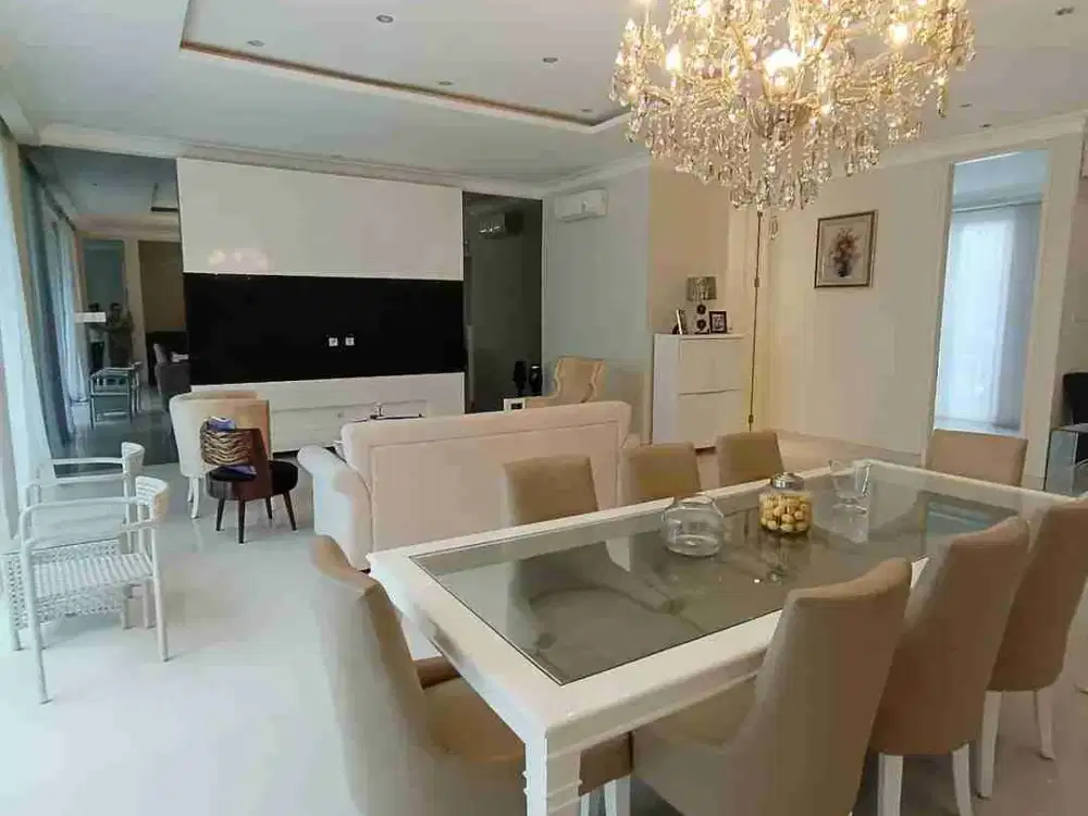 Dijual Rmh Windsor Hill Pakuwon City