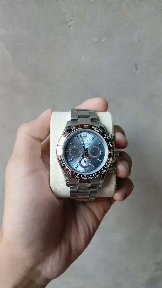 Jam tangan rolex daytona ice blue