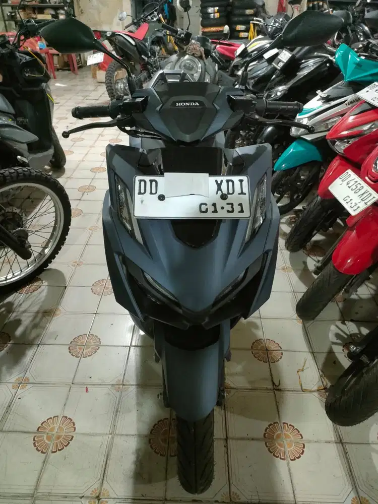 Honda Vario abs 160cc 2025 biru