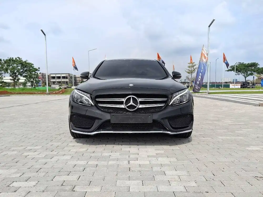 2017 MERCEDES BENZ C200 AMG 2018 BLACK ON BLACK TERMURAH