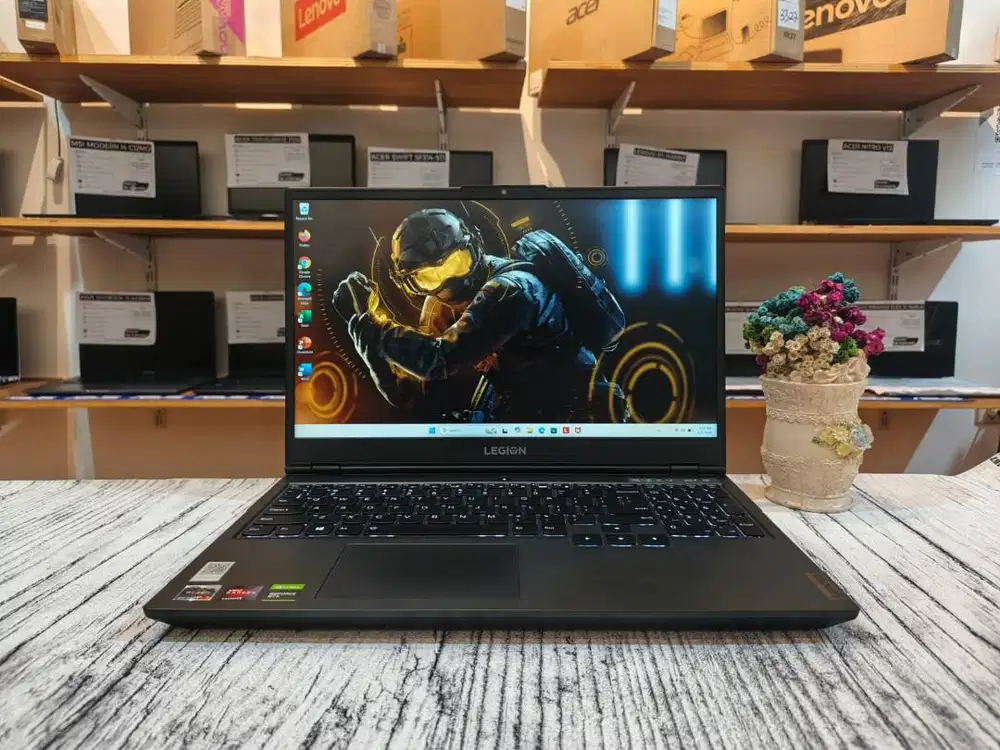 Laptop LENOVO LEGION 5 15ARH05 AMD Ryzen 7 4800H RaM 16GB
