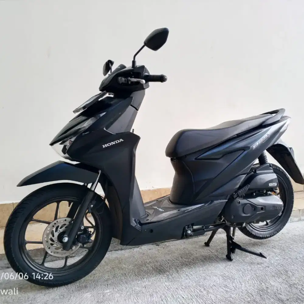 HONDA NEW BEAT DELUXE SMARTKEY TAHUN 2024 CASH KREDIT MURAH DP 500
