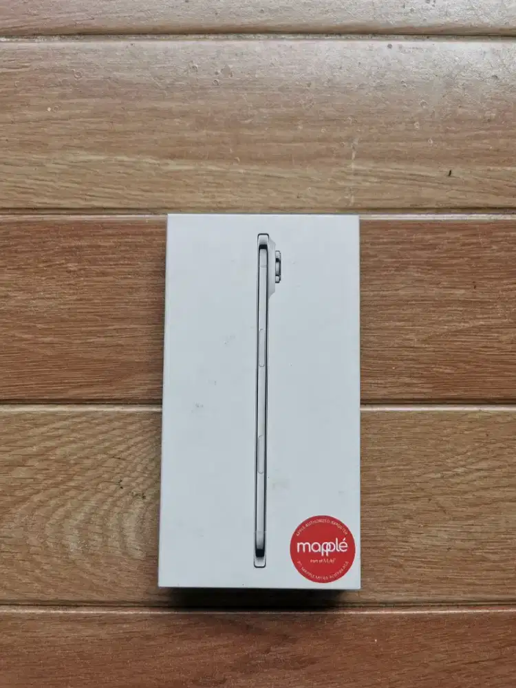 Iphone 17 Air 256gb NEW BNIB iBox