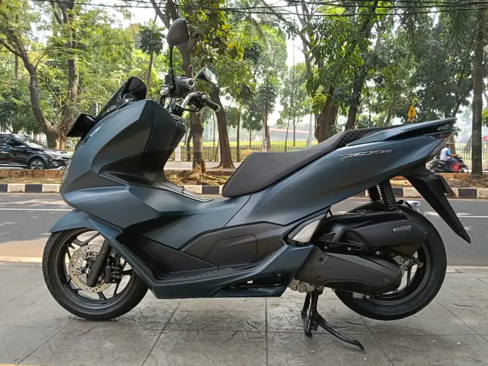 DP MINIM 2.500 CASH KREDIT NEW HONDA PCX 160 CBS ISS THN 2023 PJK ON