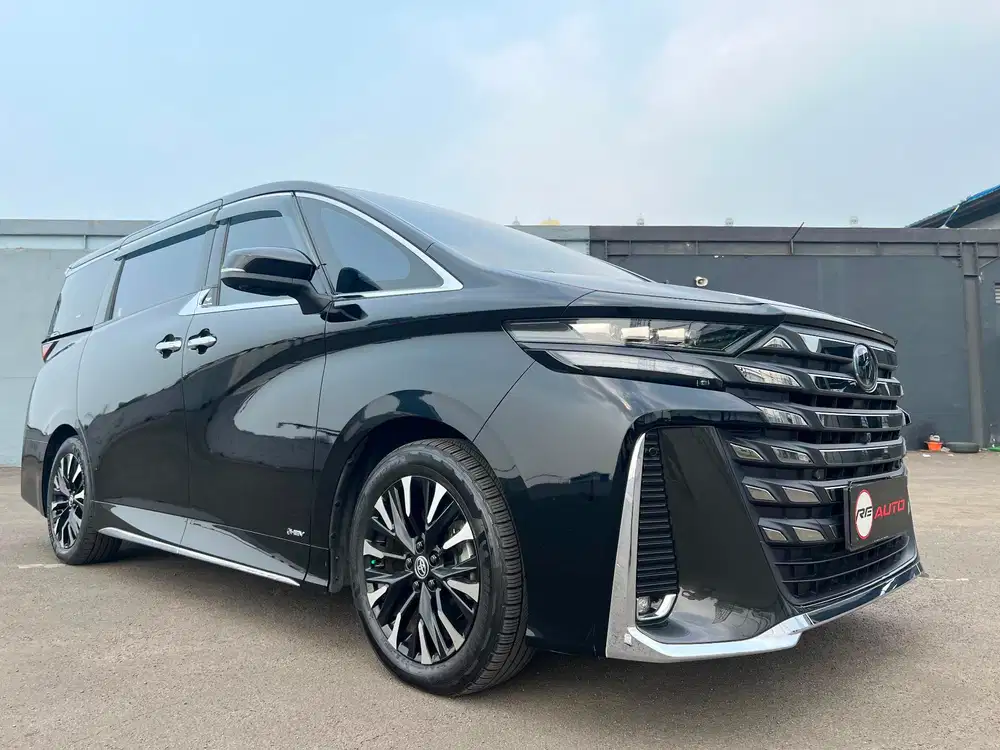 TOYOTA Vellfire 2.5 HEV Hybird 2024