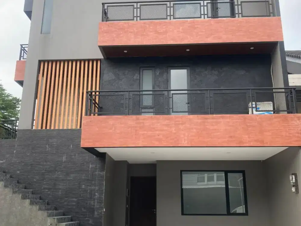 Jual Rumah Sutera Feronia Park bangun mandiri posisi hoek